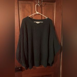 American Eagle Green Knit Sweater